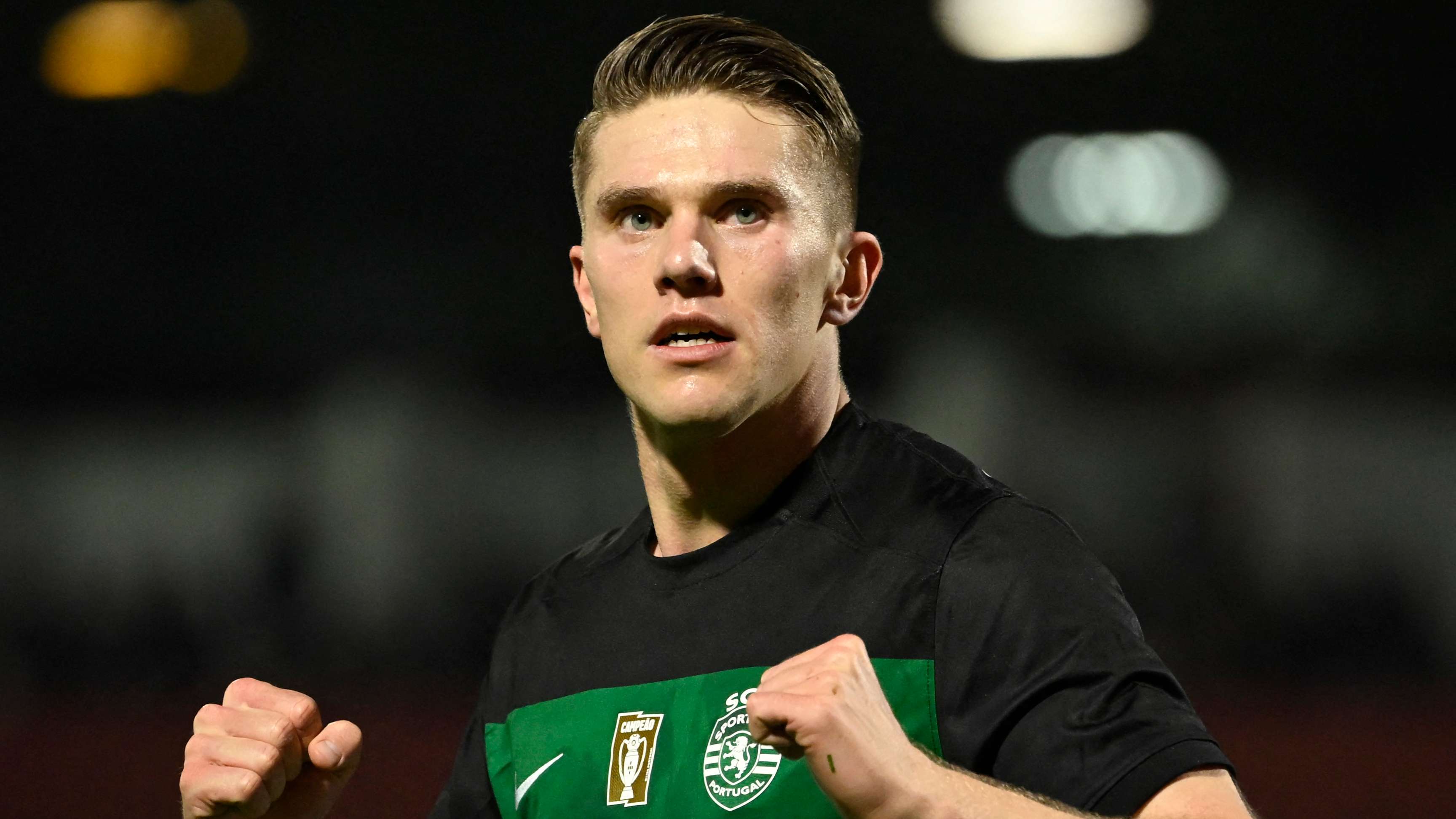 的舞台上 的舞台上